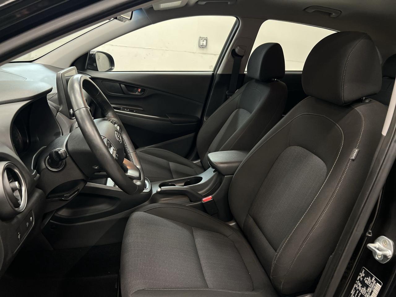 2023 Hyundai KONA PREFERRED AWD | HTD SEATS | CARPLAY | REMOTE START Photo