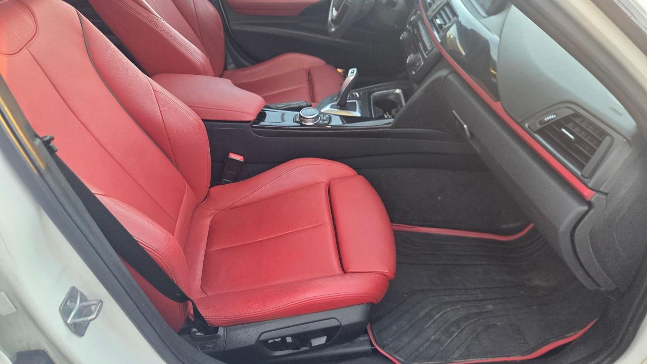 2014 BMW 3 Series 328i xDrive - Photo #8