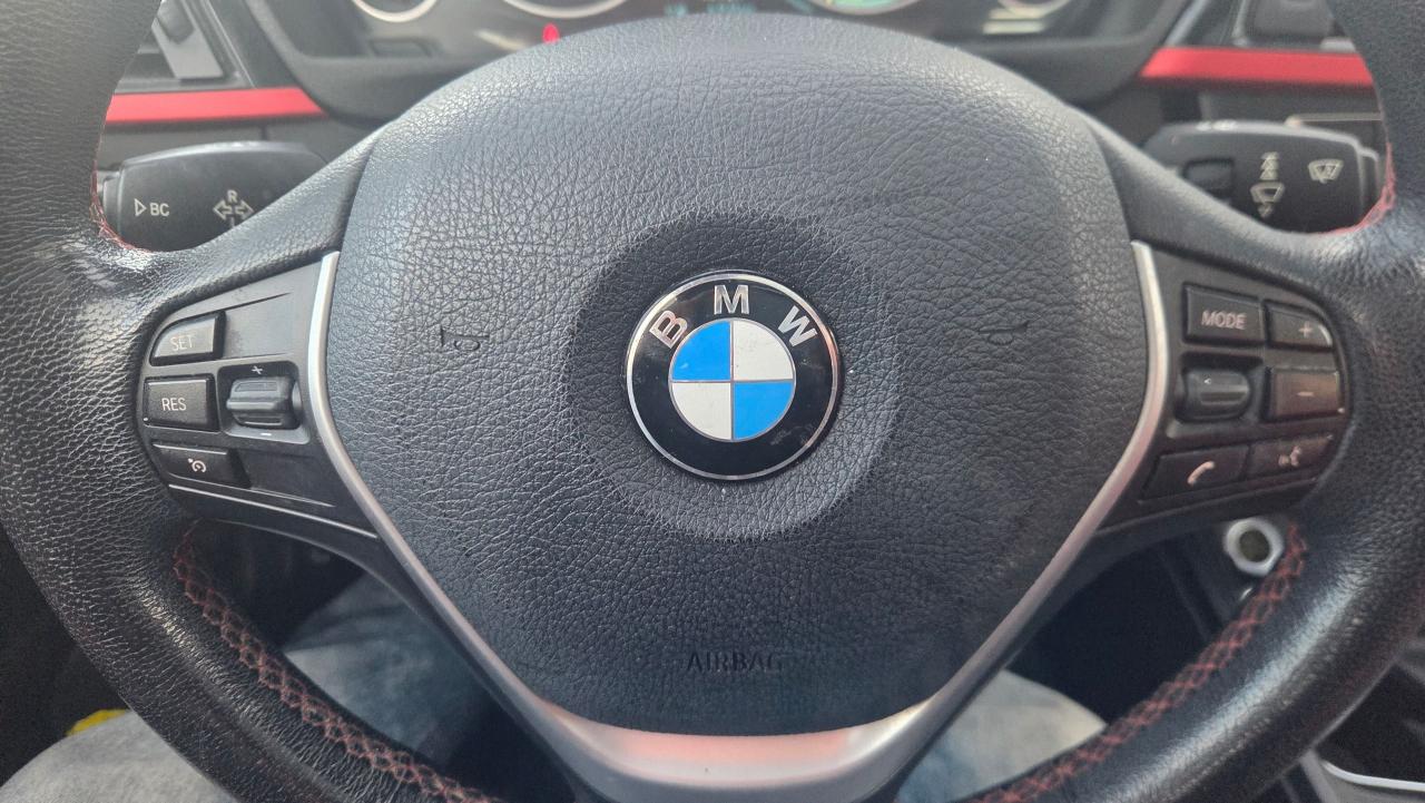 2014 BMW 3 Series 328i xDrive - Photo #17