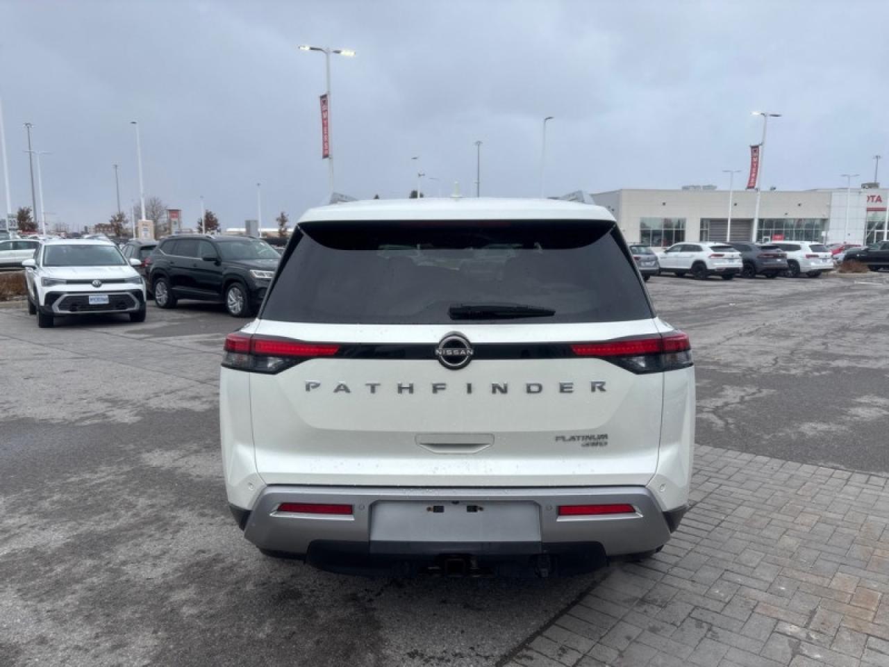 2023 Nissan Pathfinder Platinum  - Cooled Seats Photo