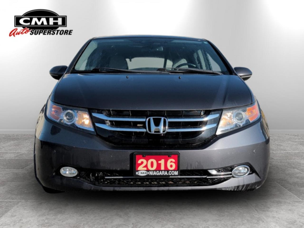 2016 Honda Odyssey Touring Photo