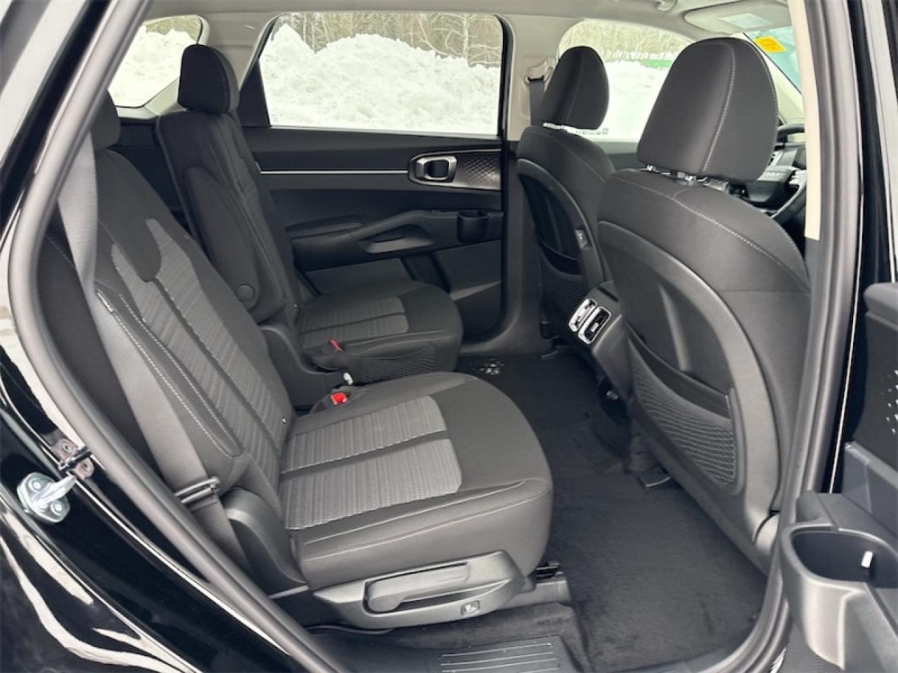 2026 Kia Sorento Plug-In Hybrid LX   -  Heated Seats Photo