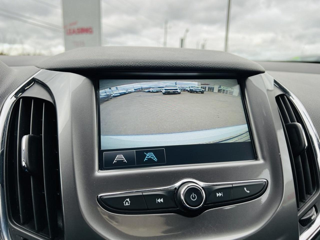 2018 Chevrolet Cruze LT Turbo Photo