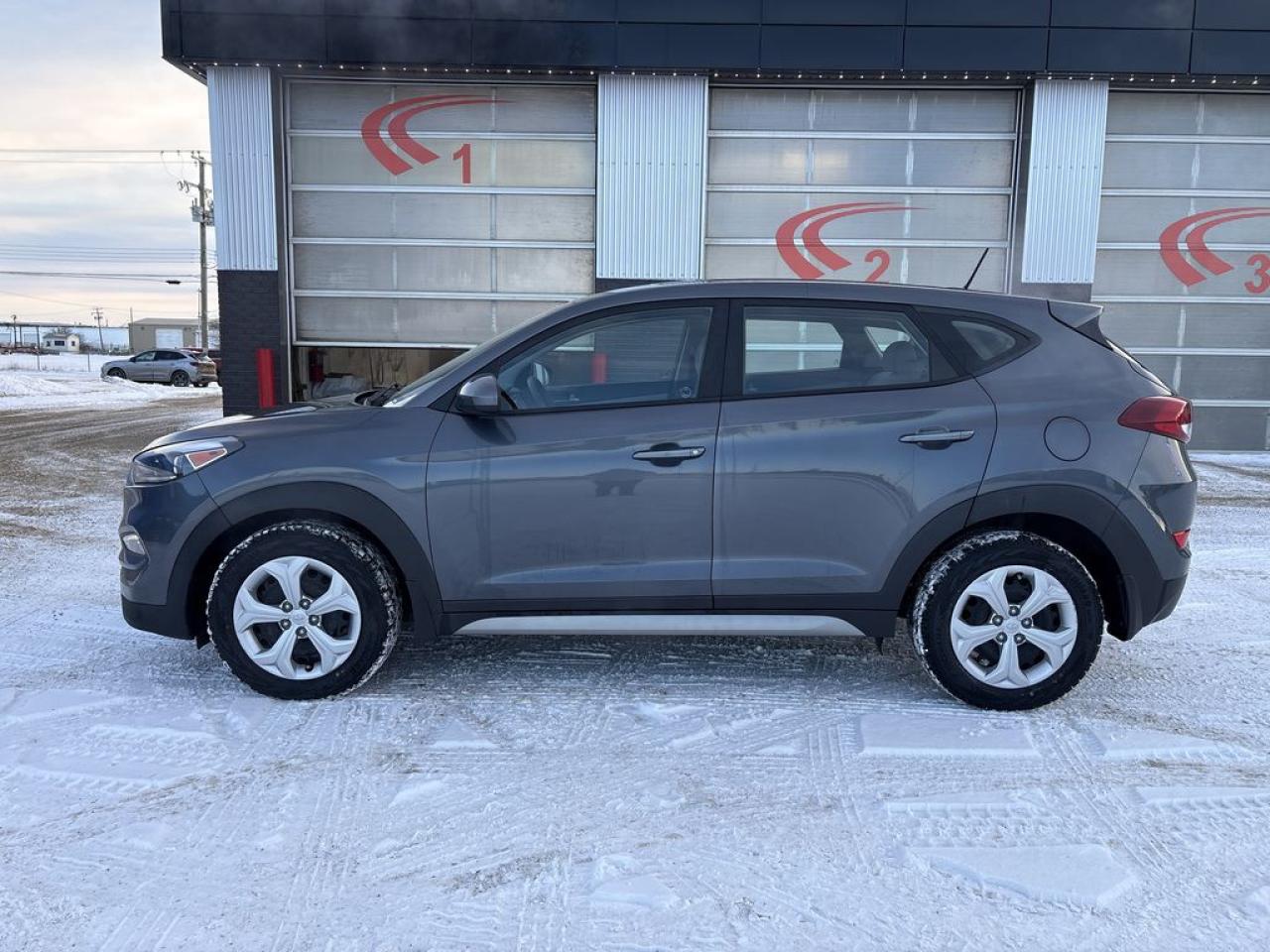 2017 Hyundai Tucson Base Photo3