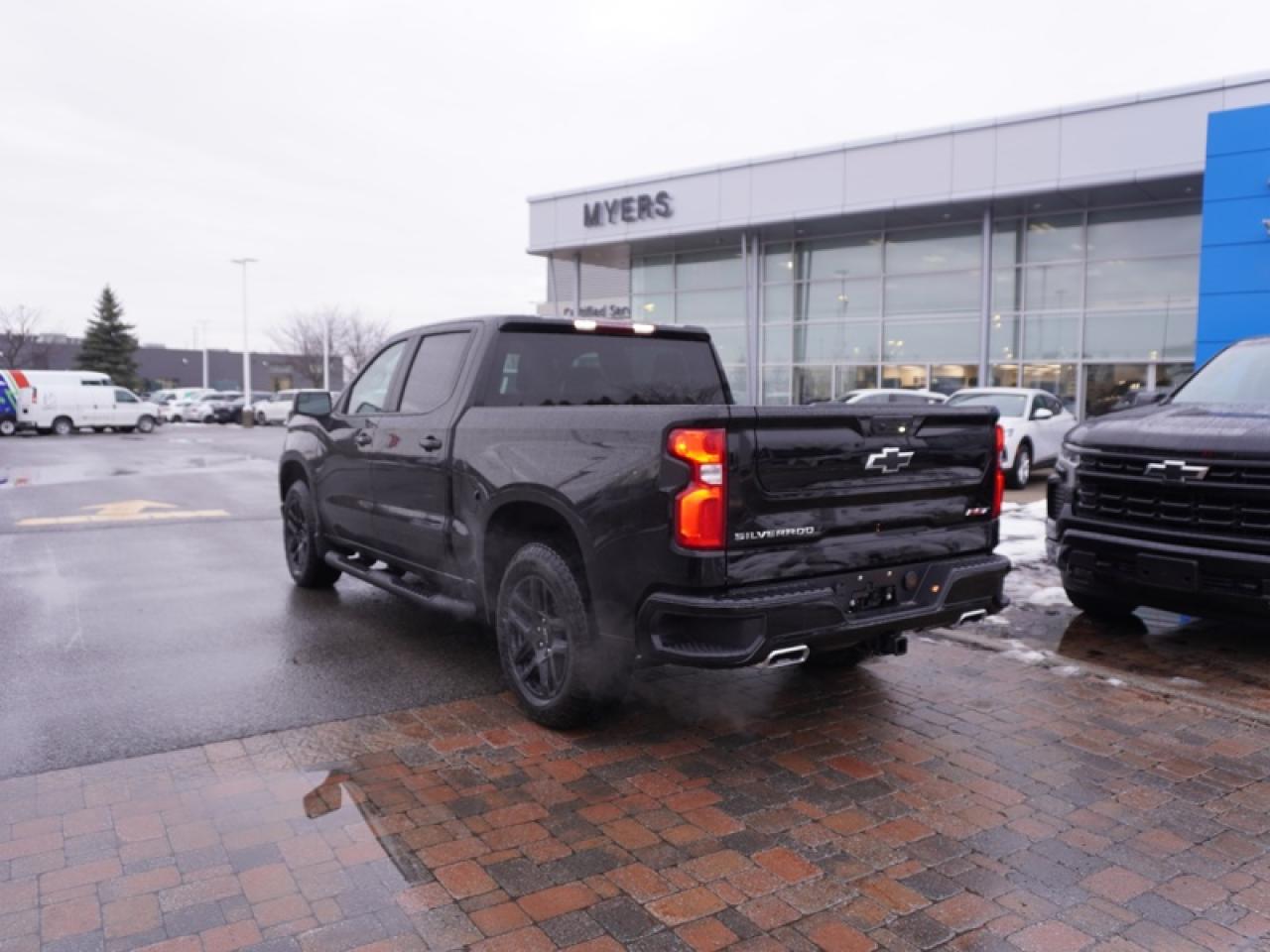 2026 Chevrolet Silverado 1500 RST Photo