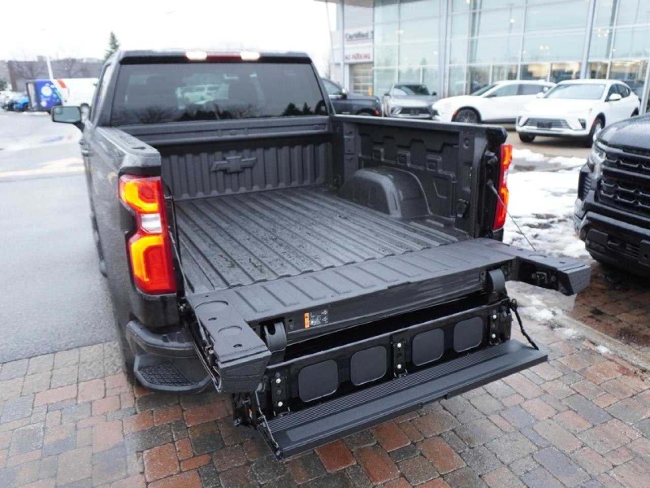 2026 Chevrolet Silverado 1500 RST Photo