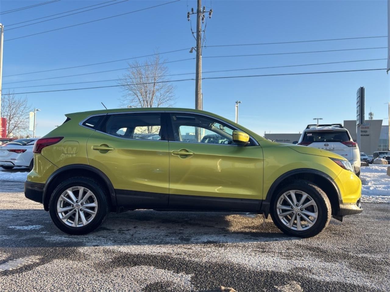 2018 Nissan Qashqai SV  - Sunroof -  Remote Start Photo3