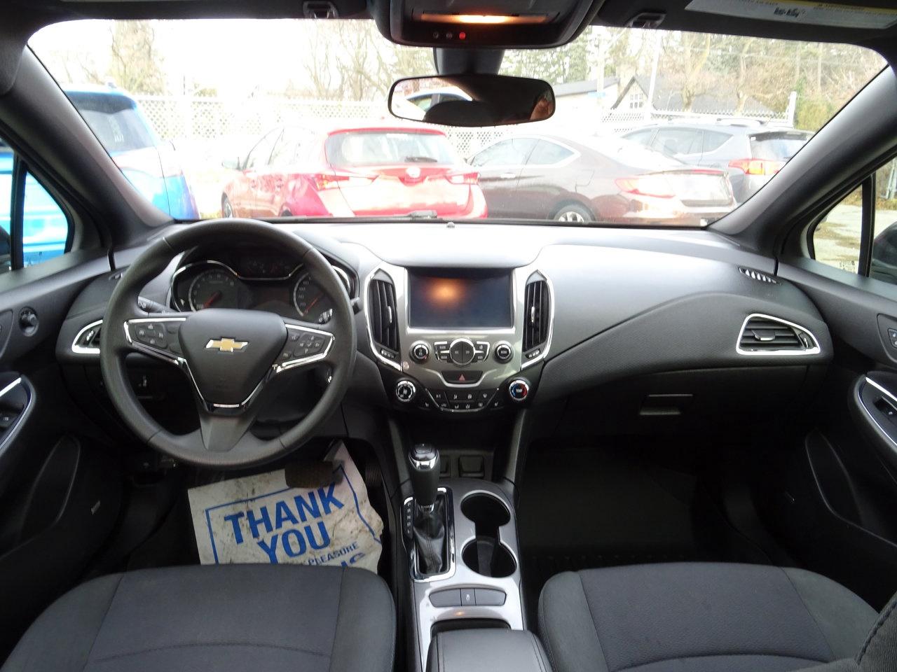 2017 Chevrolet Cruze LT - Photo #12