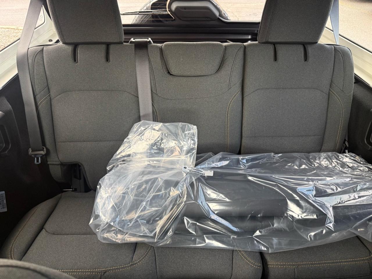 2026 Jeep Wrangler Sahara  - Safety Group - Side Steps - $196.67 /Wk Photo