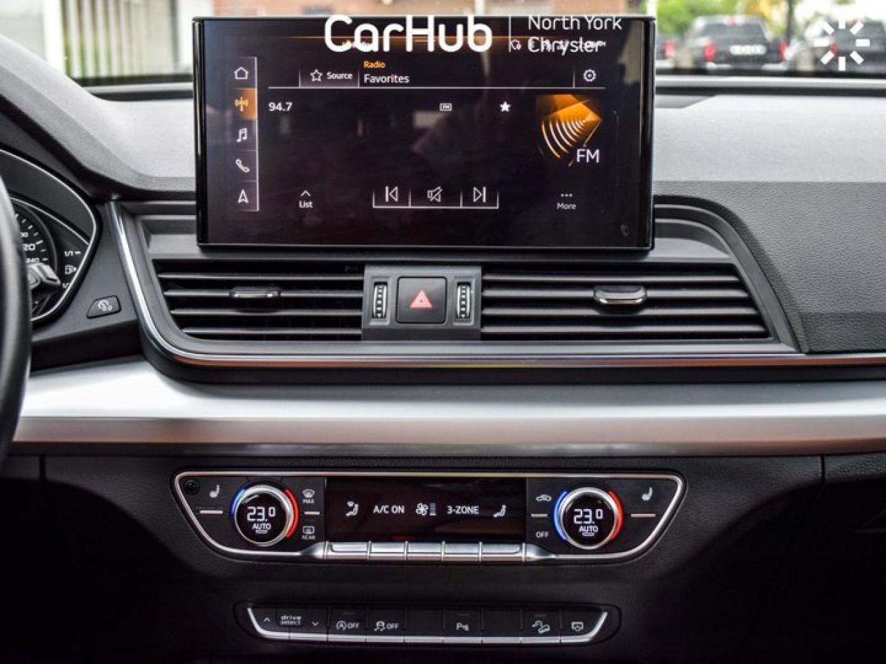 2021 Audi Q5 Komfort Quattro Heated Seats & Wheel Side Assist Audi Pre Sense Photo