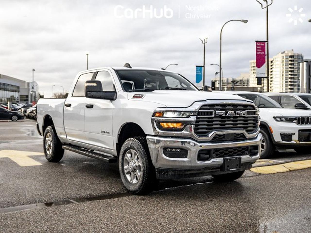 2025 RAM 2500 Big Horn 6'4" Box 6.4L V8 Hemi Navi 12'' Display Remote Start Photo4