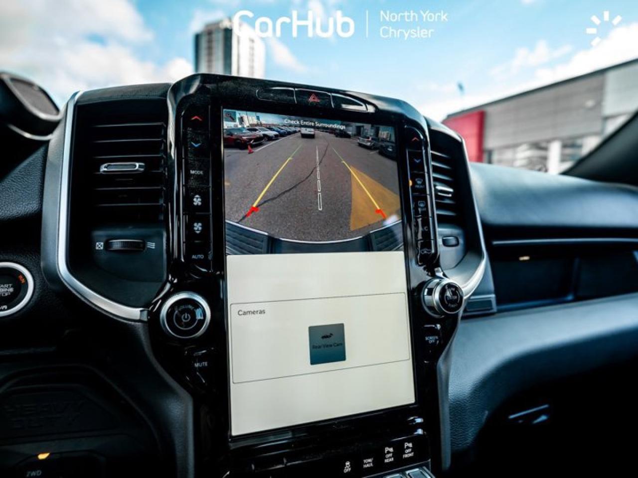 2025 RAM 2500 Big Horn 6'4" Box 6.4L V8 Hemi Navi 12'' Display Remote Start Photo