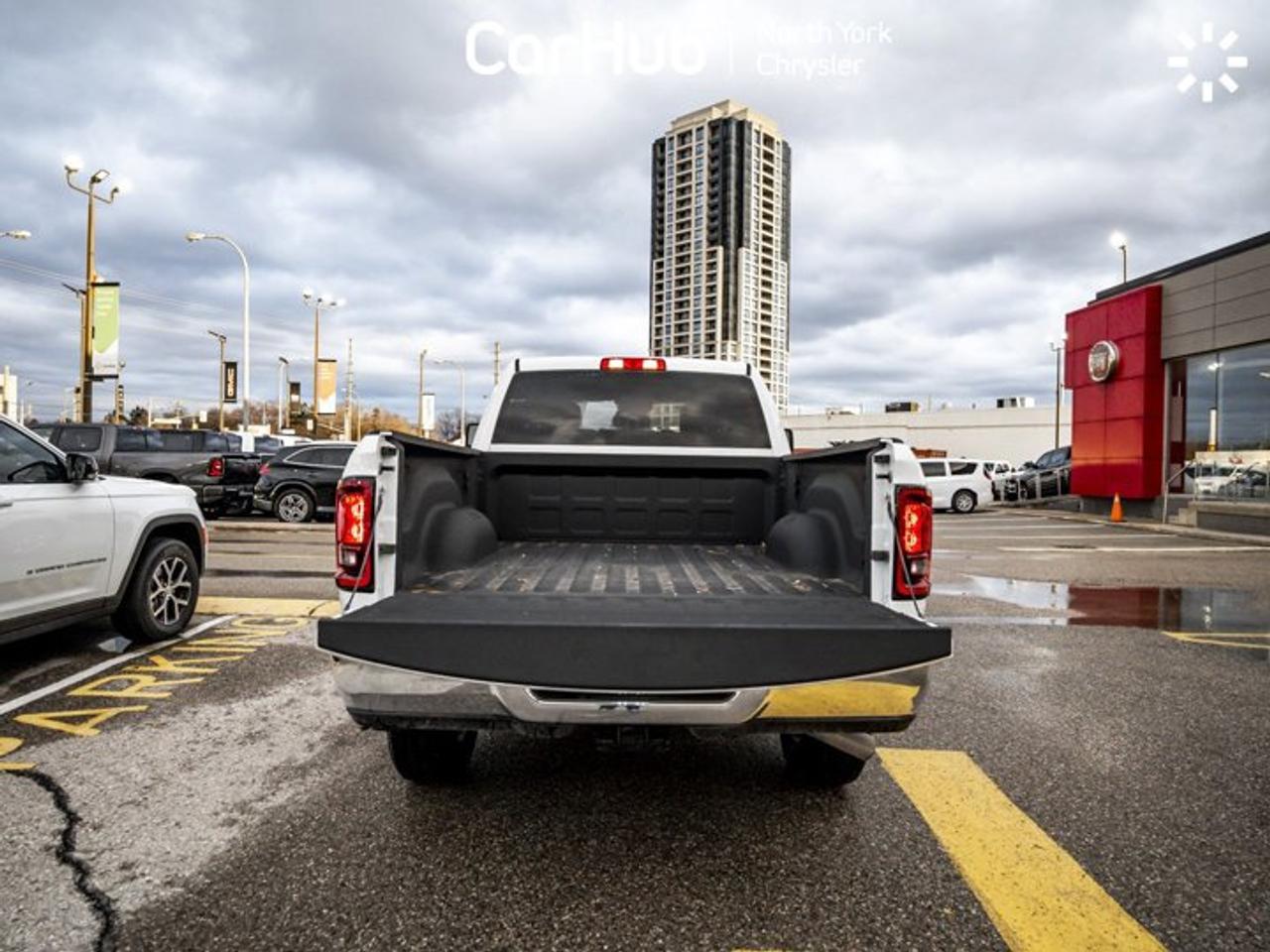 2025 RAM 2500 Big Horn 6'4" Box 6.4L V8 Hemi Navi 12'' Display Remote Start Photo