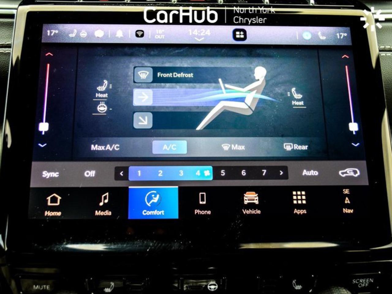 2024 Jeep Grand Cherokee Limited Heated Seats & Wheel Remote Start Apple CarPlay Blind Spot Alert Photo