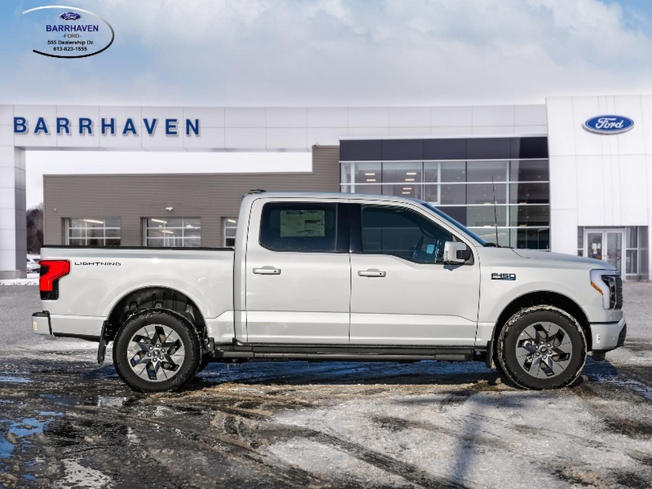 2025 Ford F-150 Lightning Lariat Photo