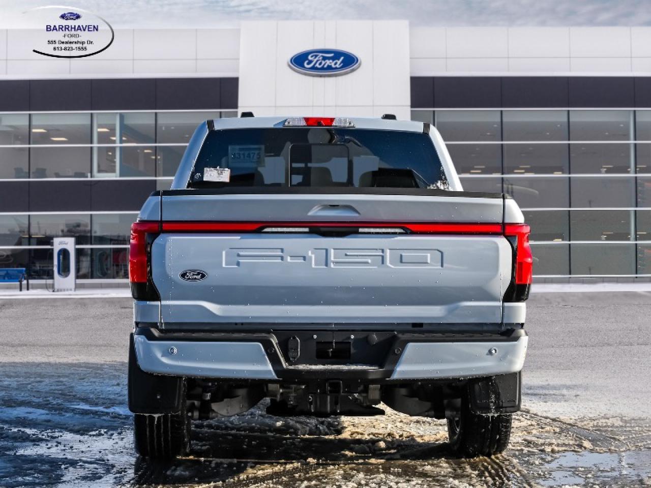 2025 Ford F-150 Lightning Lariat Photo3