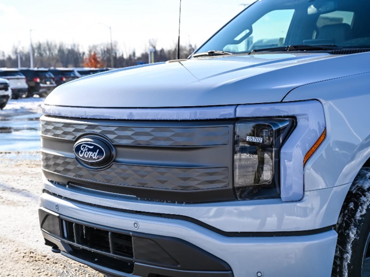 2025 Ford F-150 Lightning Lariat Photo