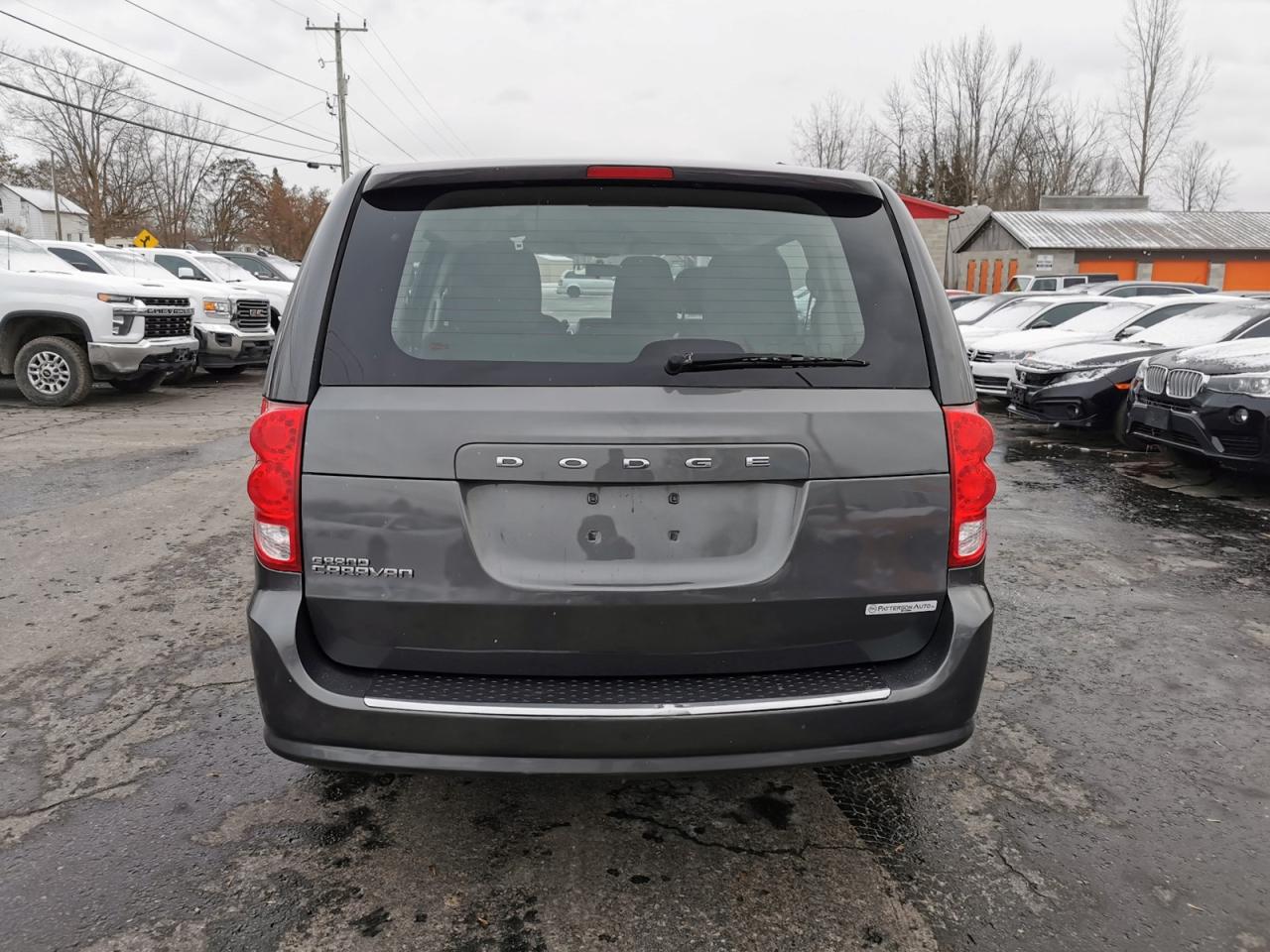 2016 Dodge Grand Caravan SE Photo3