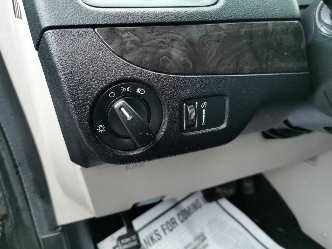 2016 Dodge Grand Caravan SE - Photo #13