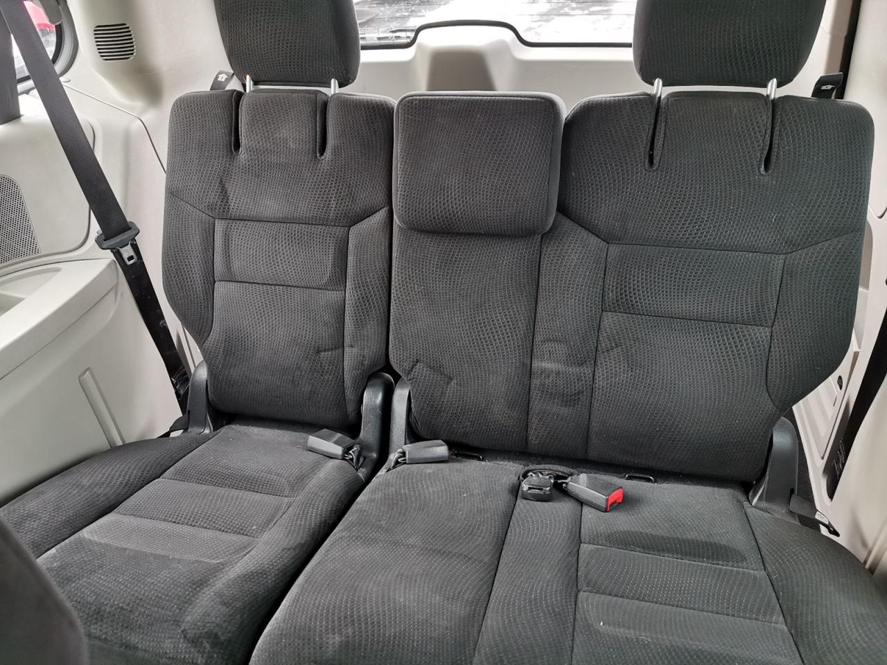 2016 Dodge Grand Caravan SE Photo