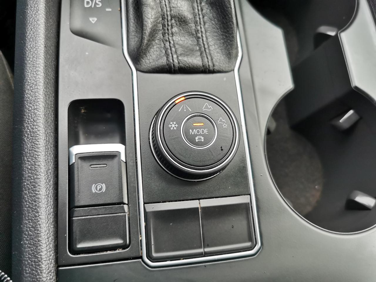 2018 Volkswagen Atlas TRENDLINE - Photo #28