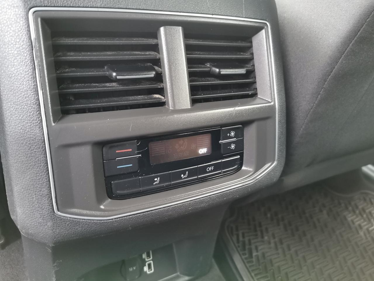 2018 Volkswagen Atlas TRENDLINE Photo