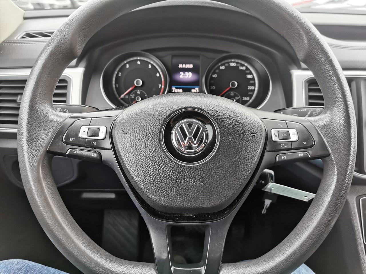 2018 Volkswagen Atlas TRENDLINE Photo