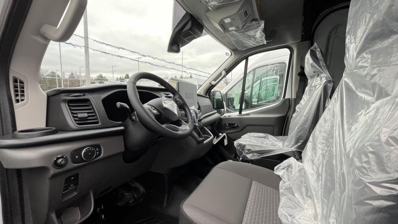 2026 Ford Transit Cargo Van BASE Photo2