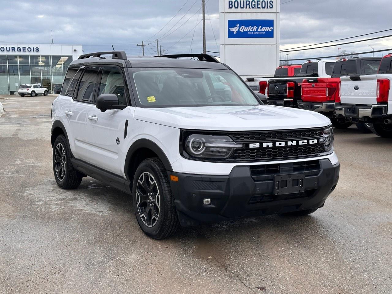 2025 Ford Bronco Sport Outer Banks 4x4 Photo4