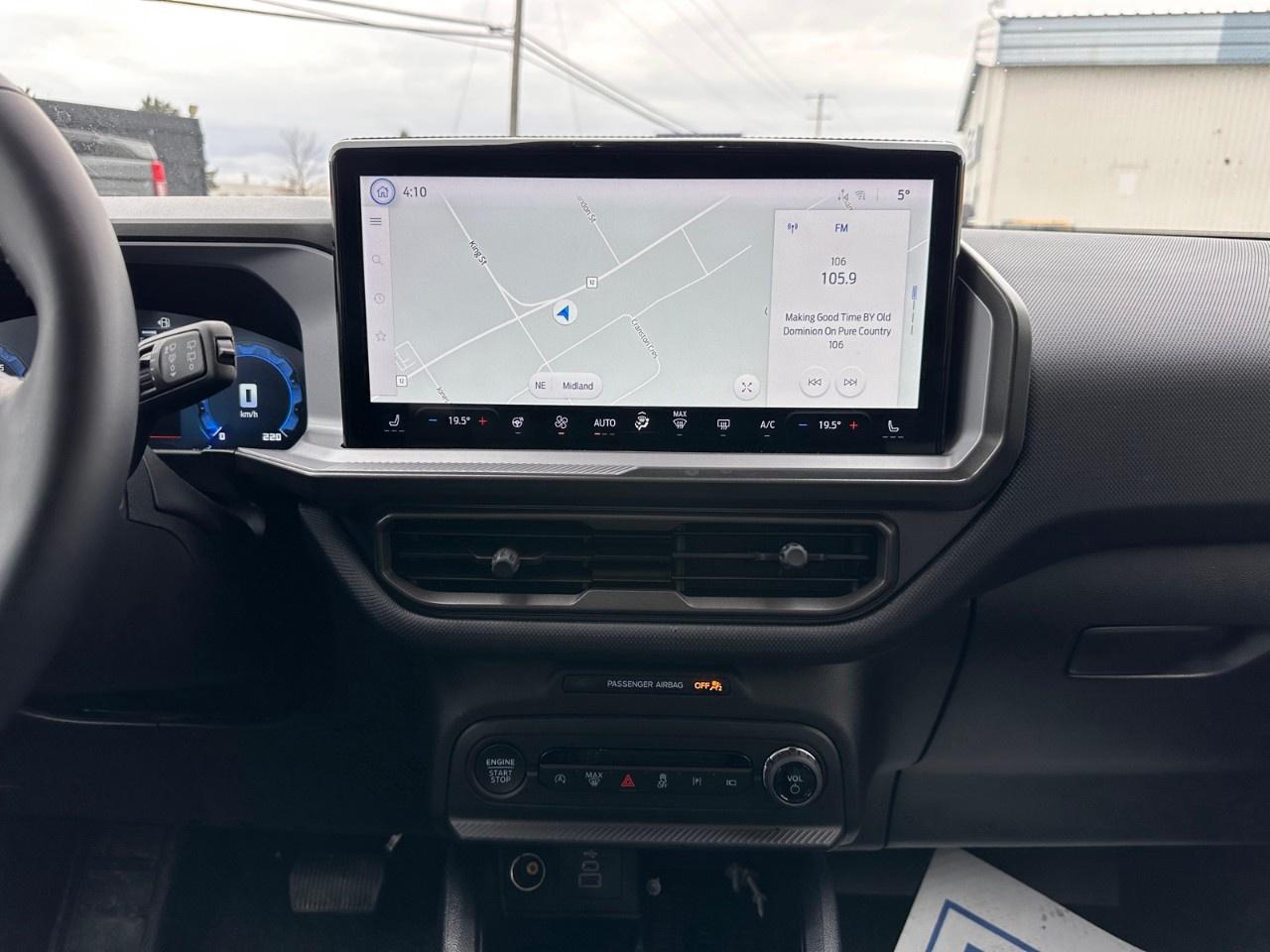 2025 Ford Bronco Sport Outer Banks 4x4 Photo