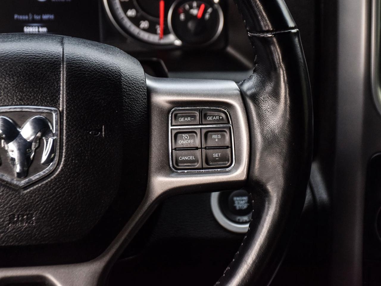 2022 RAM 1500 Classic SLT |WARLOCKI|20SBLACK|PUSHSTART|8.4NAV|HSEAT|BUCKETS| Photo