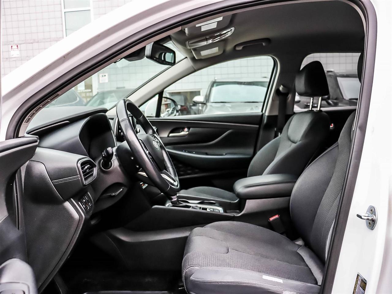 2019 Hyundai Santa Fe Preferred 2.4 Photo