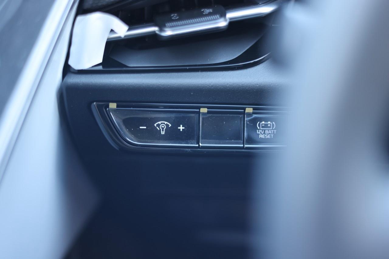 2026 Kia NIRO EX FWD Photo