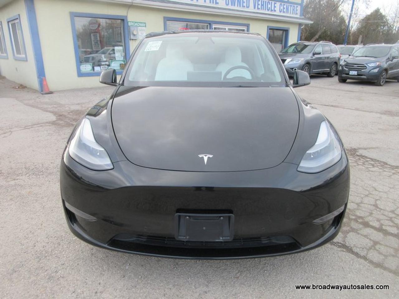 2022 Tesla Model Y ALL-WHEEL DRIVE PERFORMANCE-PACKAGE 5 PASSENGER ELECTRIC DUAL MOTOR.. NAVIGATION.. SPORT-MODE-PACKAGE.. LEATHER.. HEATED SEATS.. Photo4