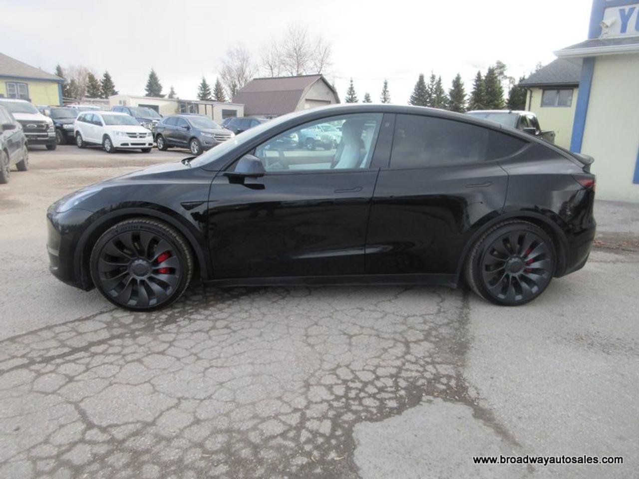 2022 Tesla Model Y ALL-WHEEL DRIVE PERFORMANCE-PACKAGE 5 PASSENGER ELECTRIC DUAL MOTOR.. NAVIGATION.. SPORT-MODE-PACKAGE.. LEATHER.. HEATED SEATS.. Photo