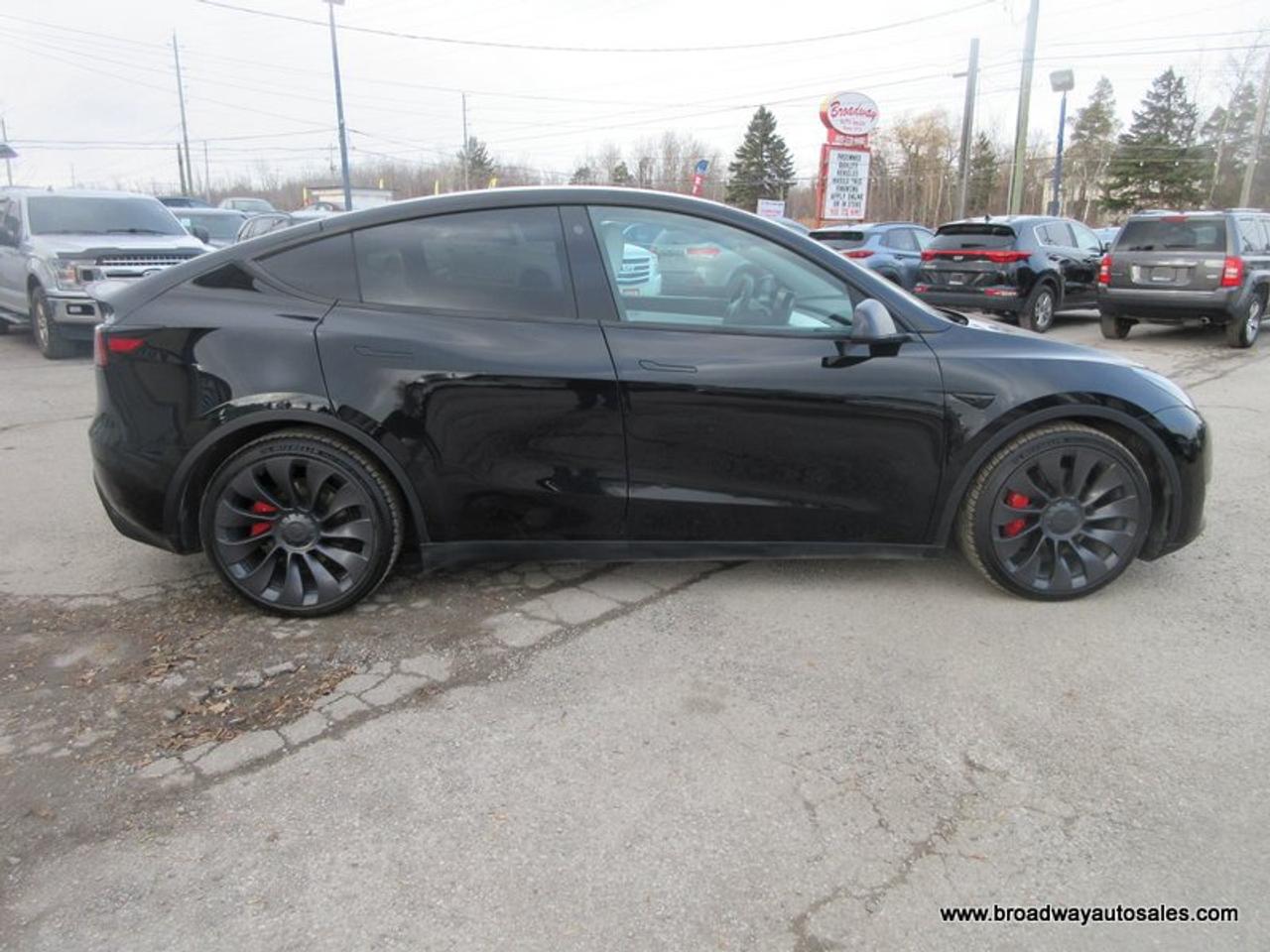 2022 Tesla Model Y ALL-WHEEL DRIVE PERFORMANCE-PACKAGE 5 PASSENGER ELECTRIC DUAL MOTOR.. NAVIGATION.. SPORT-MODE-PACKAGE.. LEATHER.. HEATED SEATS.. Photo