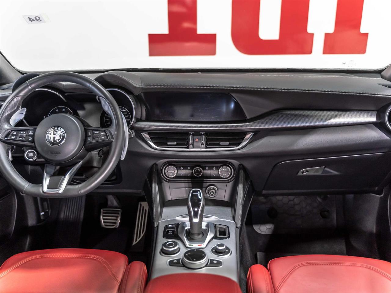 2022 Alfa Romeo Stelvio VELOCE|Q4|ADAPT CRUISE|HARMAN KARDON|BLINDSPOT|PANO|LOADED Photo