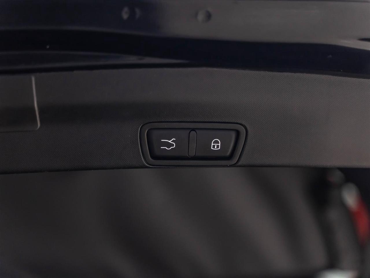 2023 Alfa Romeo Stelvio $315 BI WEEKLY $5000 DOWN|ESTREMA|Q4|CARBON EXTERIOR PKG|HARMAN KARDON|BLINDSPOT|ADAPT CRUISE Photo