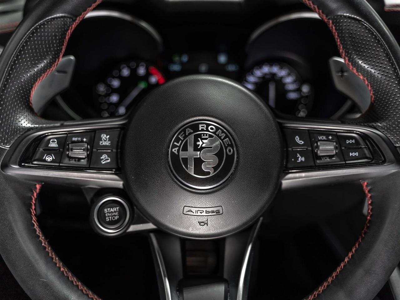 2023 Alfa Romeo Stelvio ESTREMA|Q4|CARBON EXTERIOR PKG|HARMAN KARDON|BLINDSPOT|ADAPT CRUISE Photo