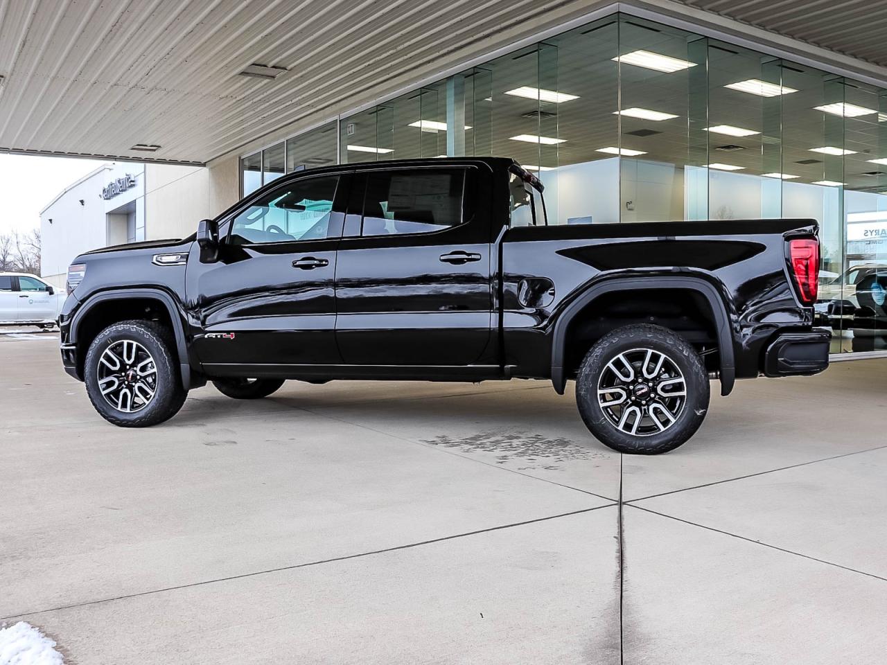 2026 GMC Sierra 1500 AT4 CREW CAB 4WD Photo