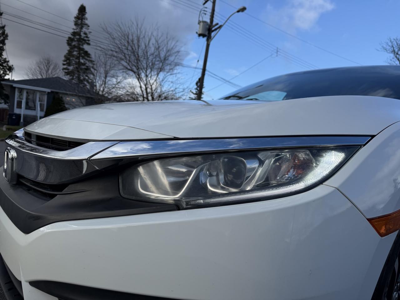 2018 Honda Civic SE CVT - Photo #6