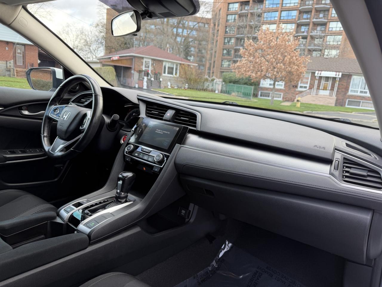 2018 Honda Civic SE CVT - Photo #12