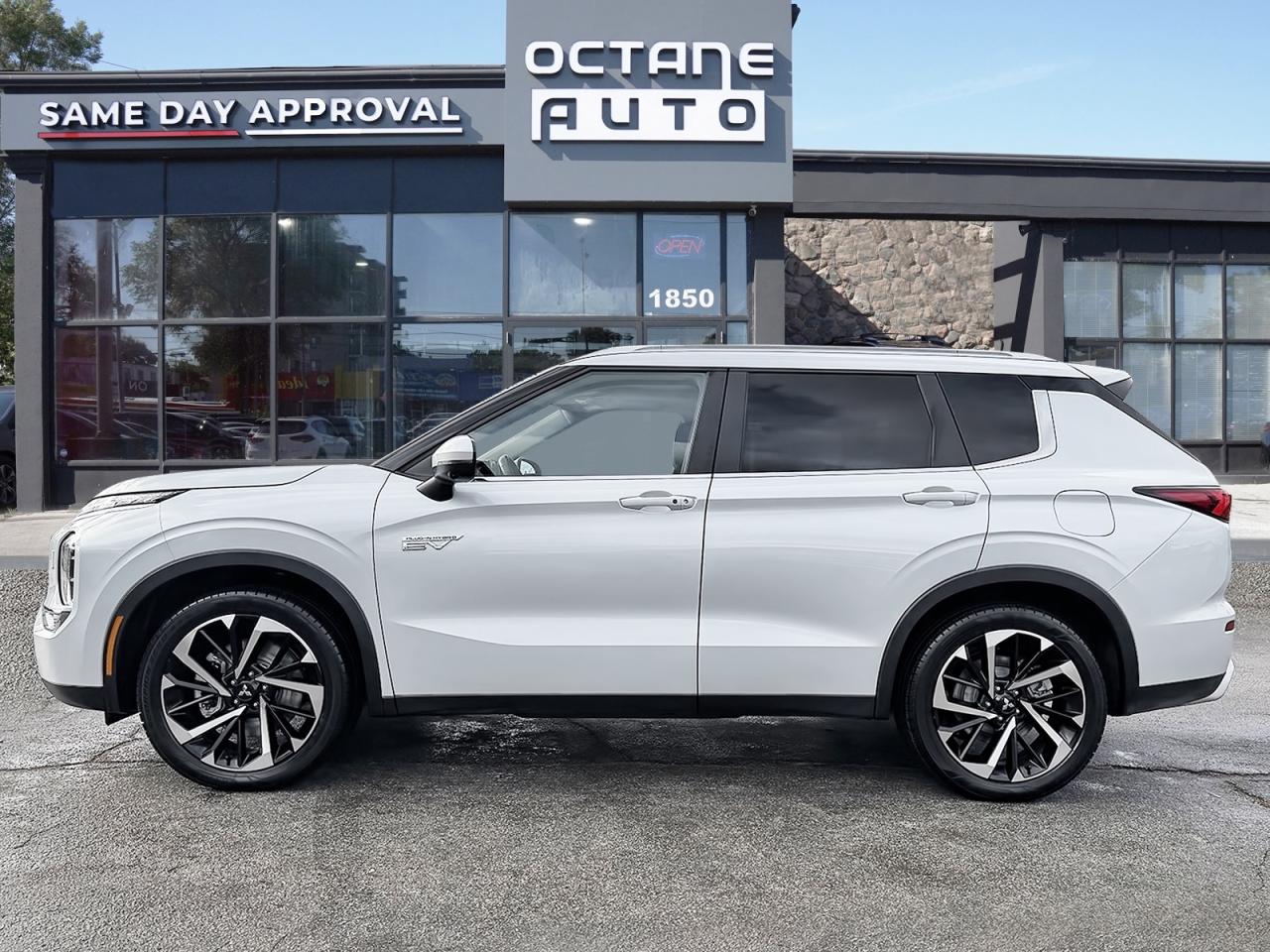 2023 Mitsubishi Outlander Phev SEL S-AWC Photo2