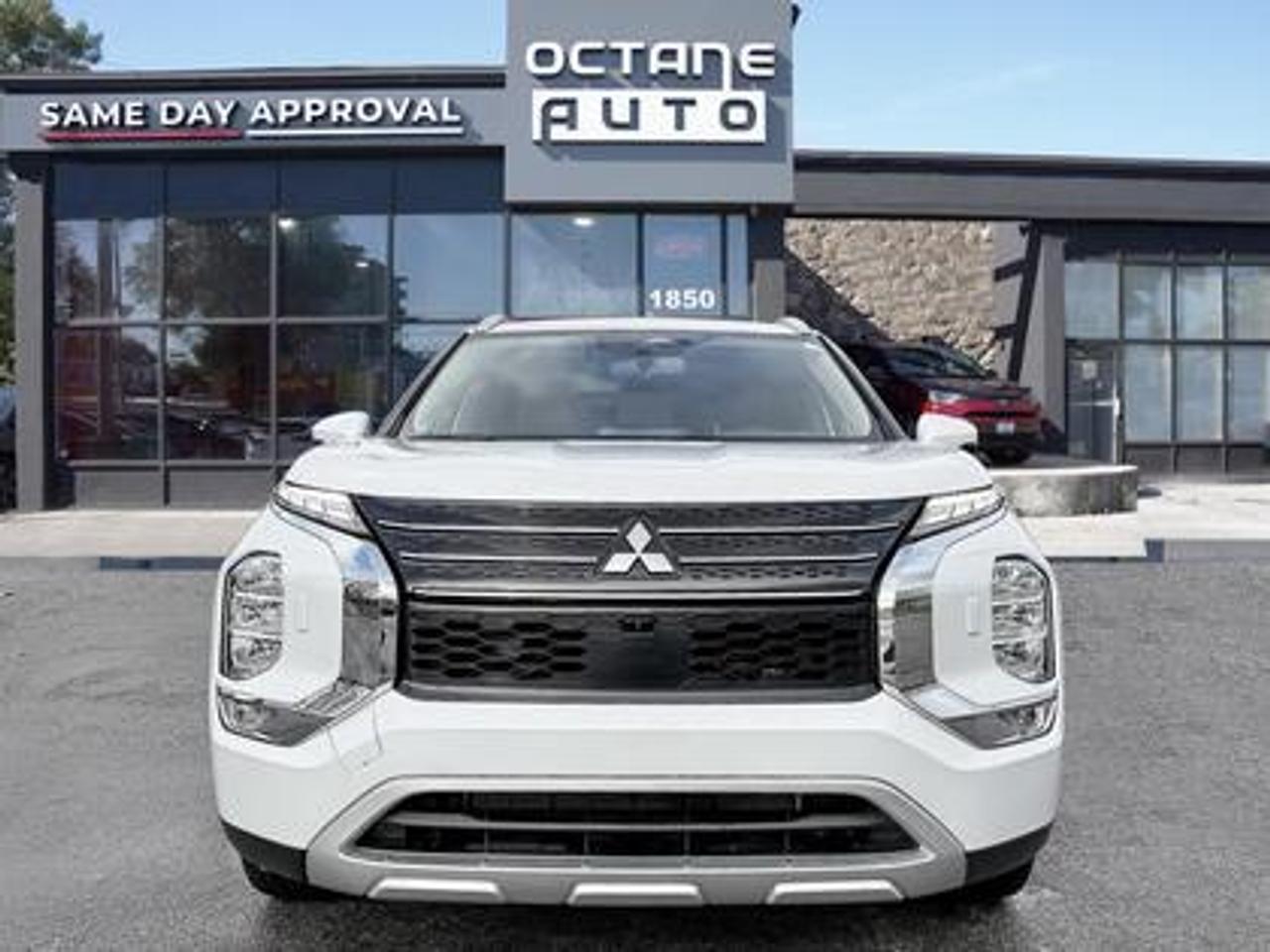 2023 Mitsubishi Outlander Phev SEL S-AWC Photo