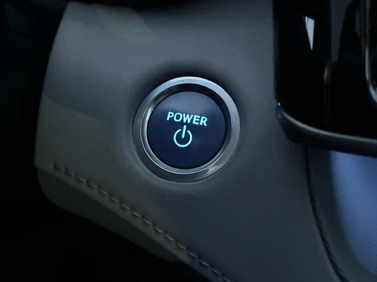 2021 Toyota Highlander HYBRID Limited AWD Photo