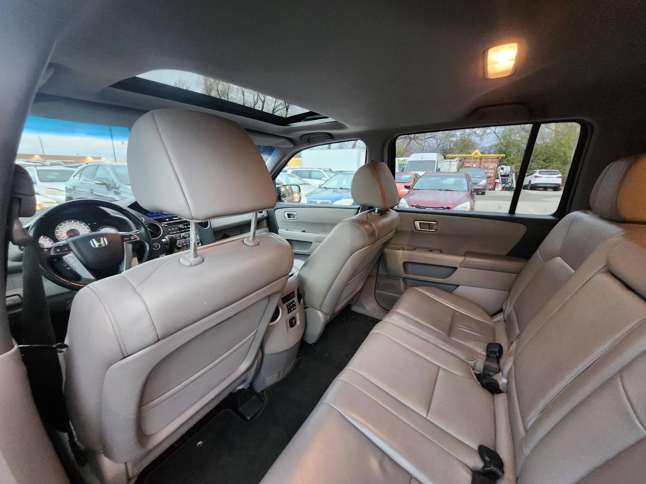 2012 Honda Pilot 4WD 4dr EX-L Photo