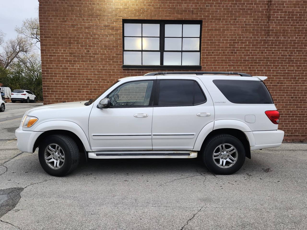 2007 Toyota Sequoia 4WD 4DR LIMITED Photo