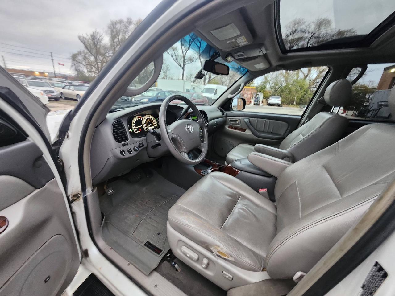 2007 Toyota Sequoia 4WD 4DR LIMITED Photo