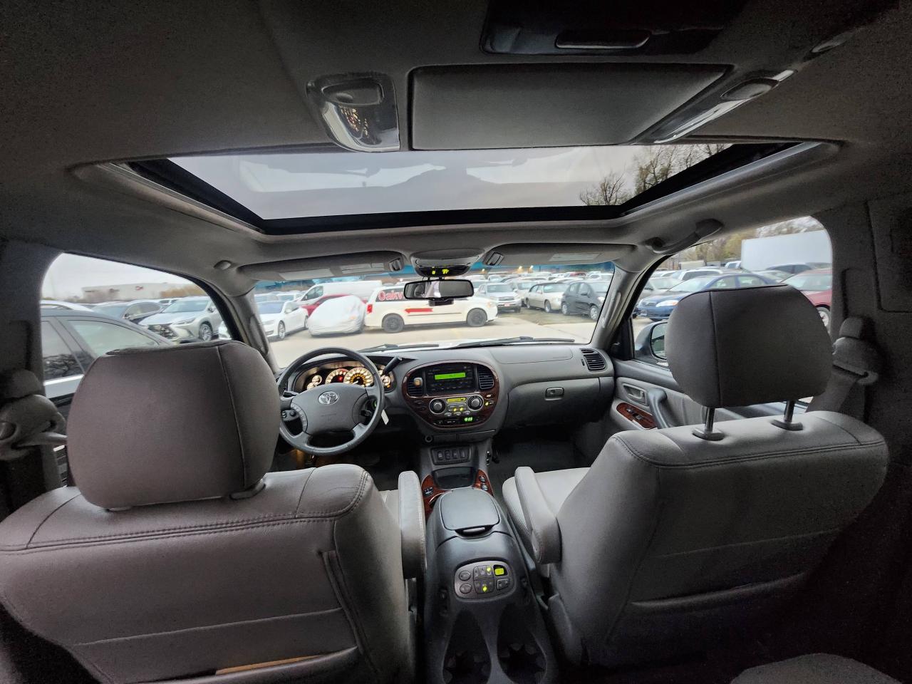 2007 Toyota Sequoia 4WD 4DR LIMITED Photo