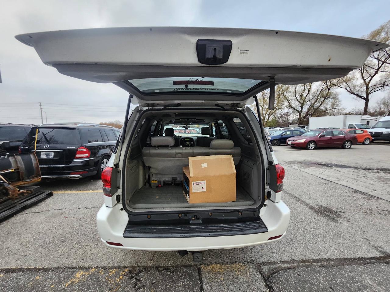 2007 Toyota Sequoia 4WD 4DR LIMITED Photo